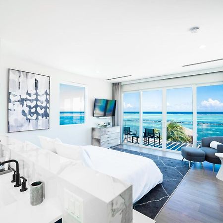 Black Urchin Boutique Resort Bodden Town Ngoại thất bức ảnh
