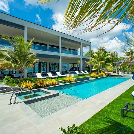 Black Urchin Boutique Resort Bodden Town Ngoại thất bức ảnh