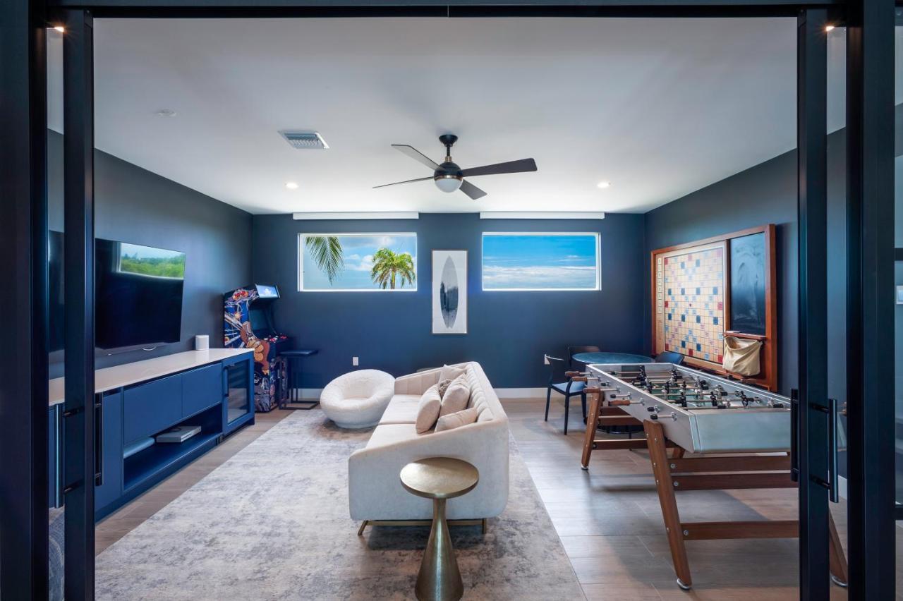 Black Urchin Boutique Resort Bodden Town Ngoại thất bức ảnh