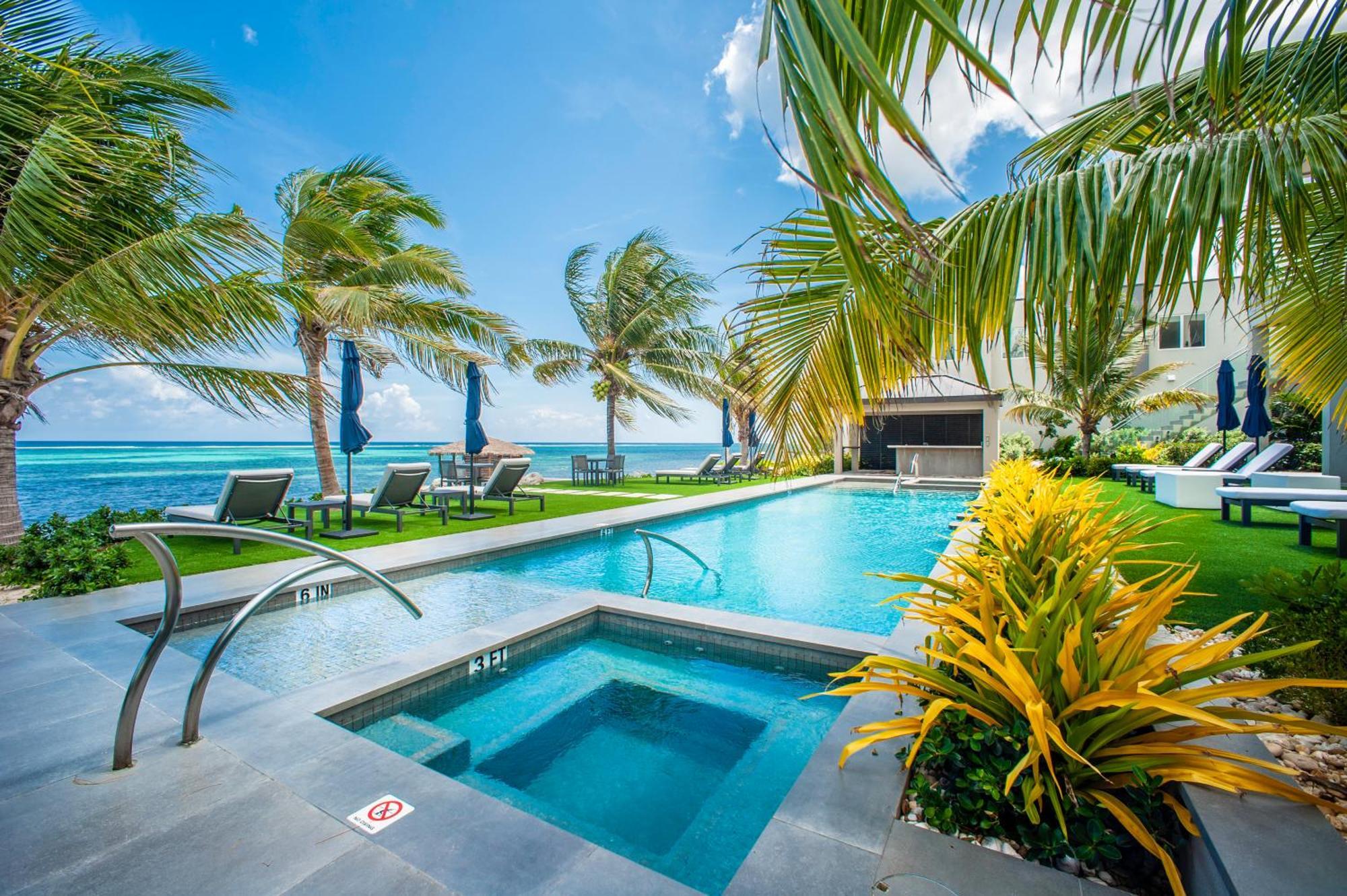 Black Urchin Boutique Resort Bodden Town Ngoại thất bức ảnh