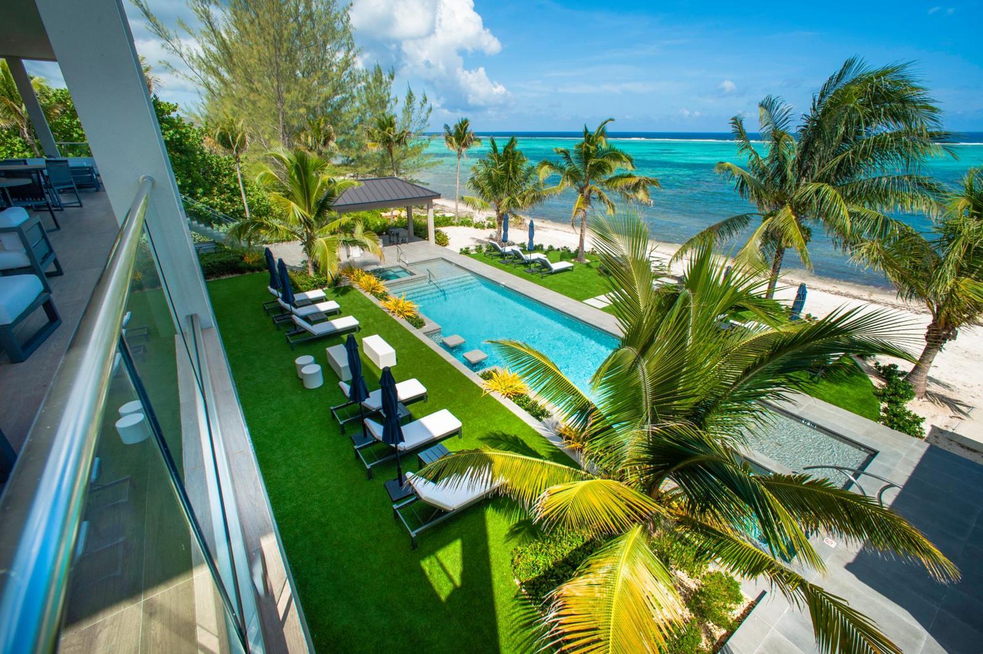 Black Urchin Boutique Resort Bodden Town Ngoại thất bức ảnh